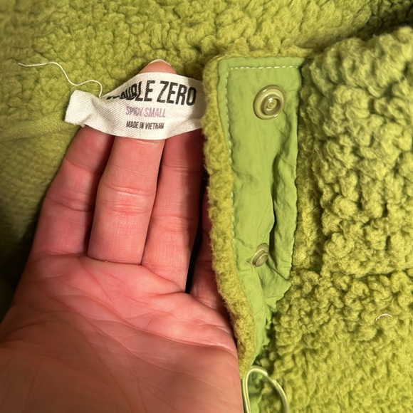 Double zero snap pullover - Picture 3 of 3